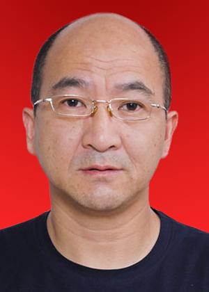 委员：黎明
